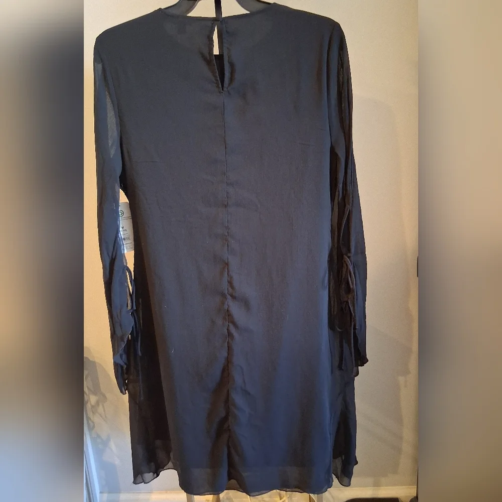 Black, Long Sleeve Dress, Time and Tru. Size Medium. New. - Picture 2 of 8